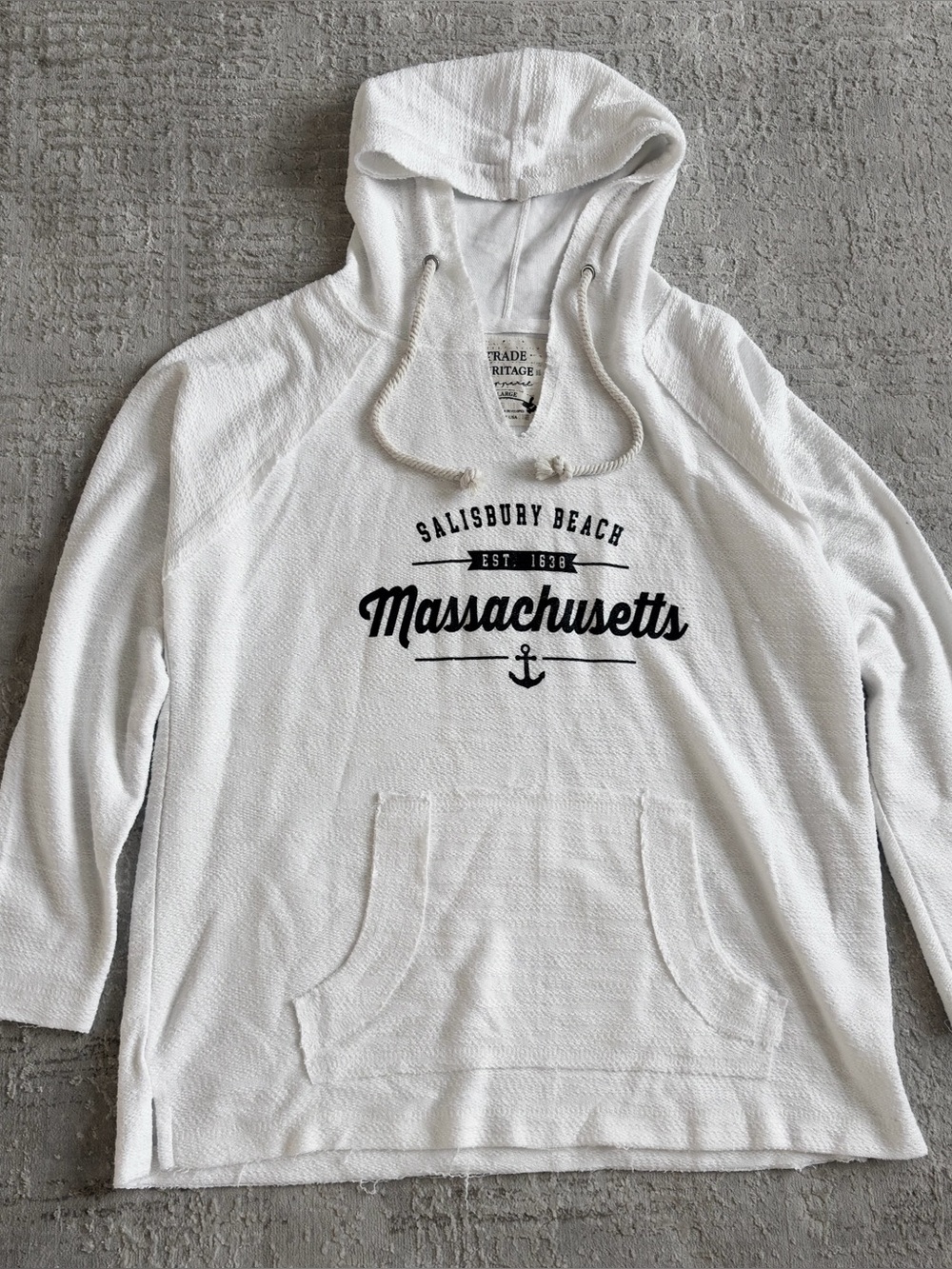 Lightweight beach sweatshirt